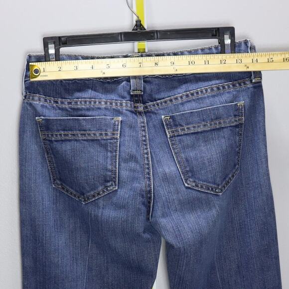 GAP Curvy Flare Jeans Size 4 Medium Ankle Wash Bootcut Denim - Picture 3 of 4